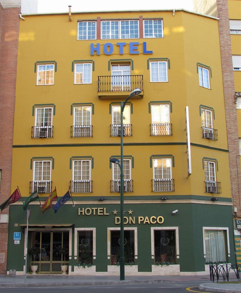 ホテル ドン パコ マラガ エクステリア 写真